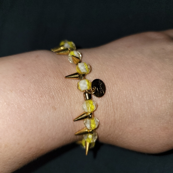 Ermish Yellow Bead Stretchy Bracelet - Picture 2 of 3